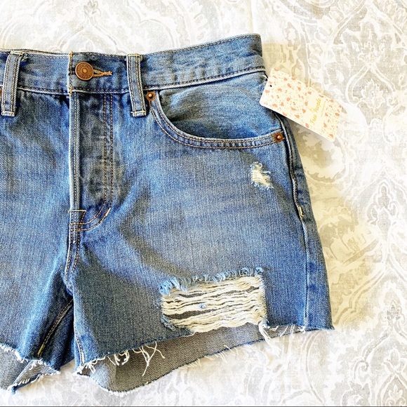 Free People Pants - FREE PEOPLE Sophia Cutoff Denim Shorts 25 NWT